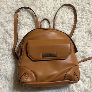 Kenneth Cole Reaction back pack